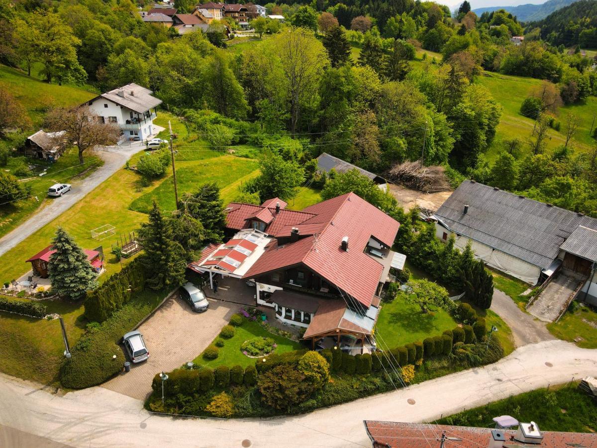 Gaestehaus Auf Der Hoehe Keutschach am See Εξωτερικό φωτογραφία