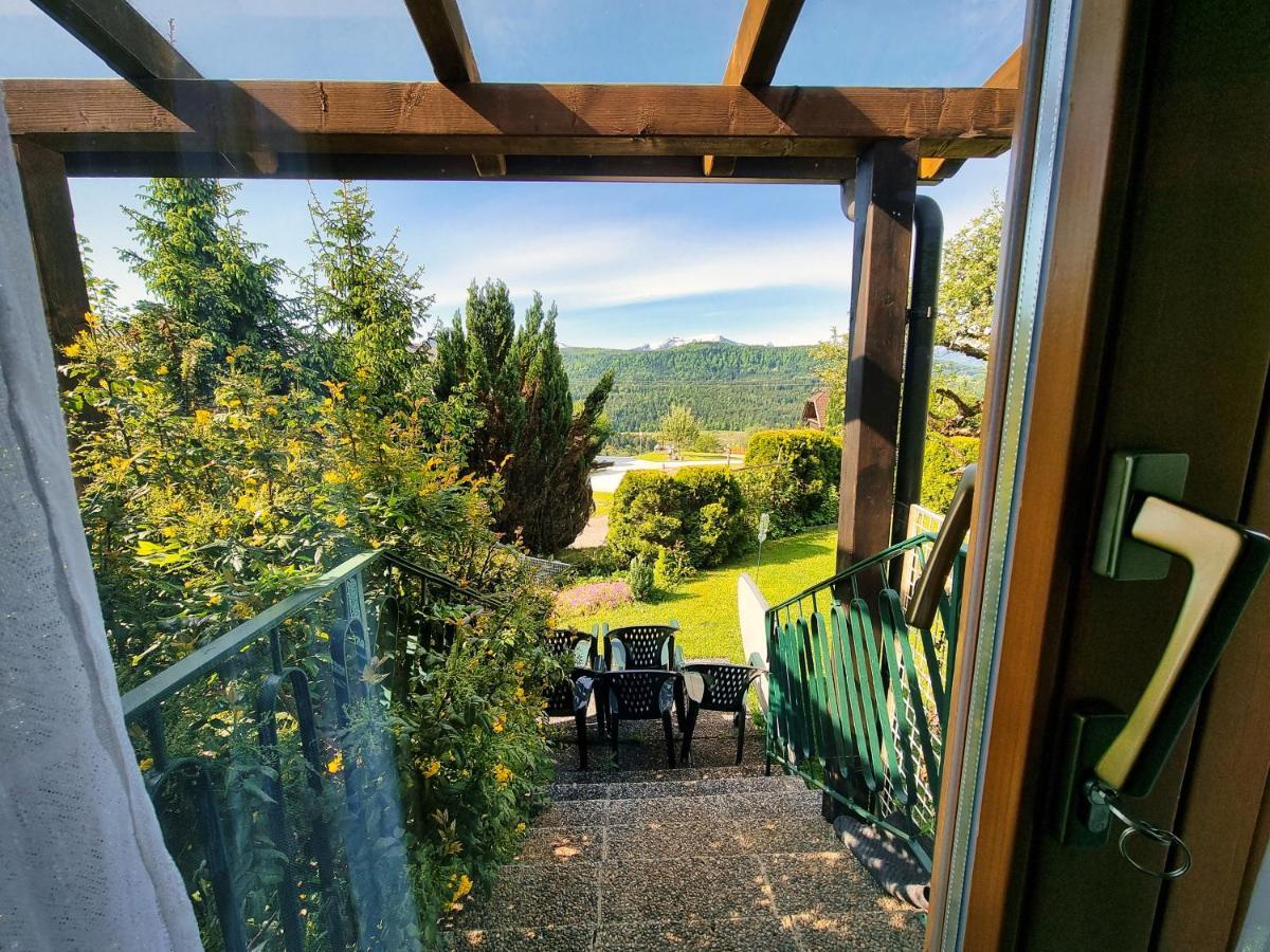 Gaestehaus Auf Der Hoehe Keutschach am See Εξωτερικό φωτογραφία